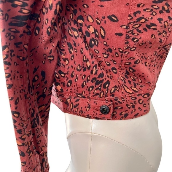 NWT ELLA MOSS Cheetah Sable Swirl Denim Jacket Women's Size S - Picture 6 of 16